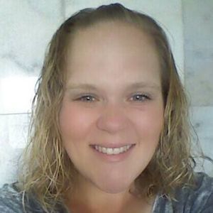 Meet your Posher, Stacy